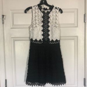 Laced short dress